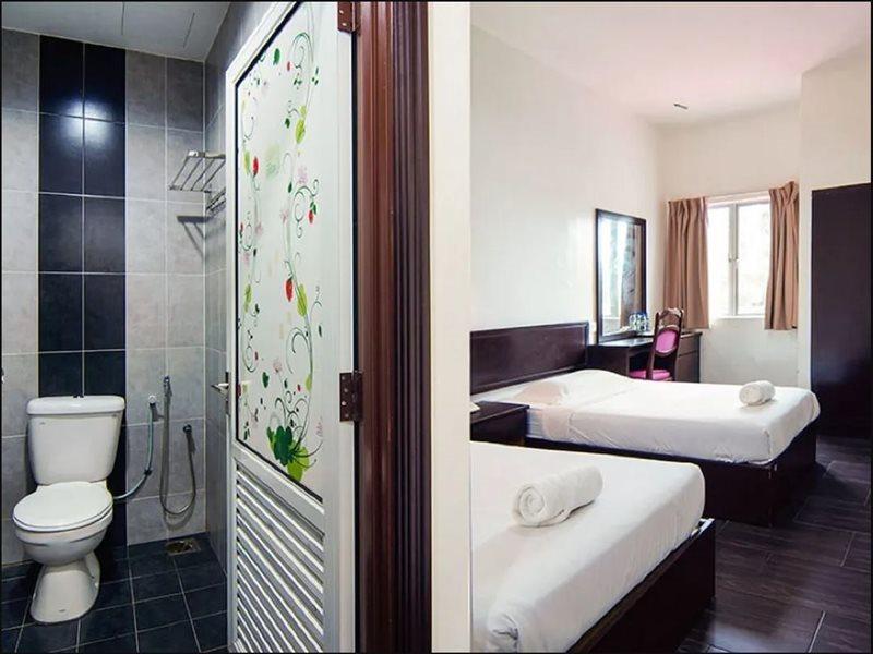 Hotel Sri Bernam Sabak Bernam Kültér fotó
