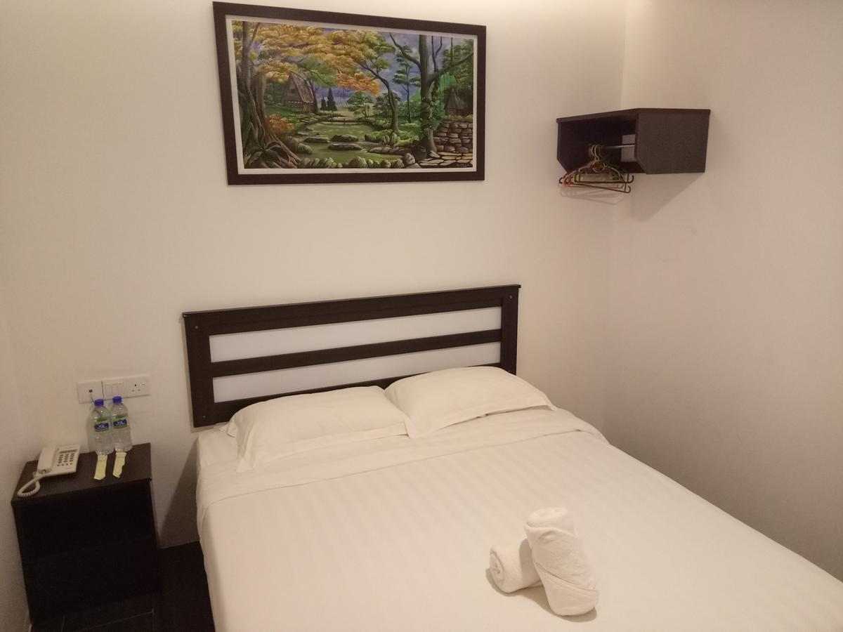 Hotel Sri Bernam Sabak Bernam Kültér fotó