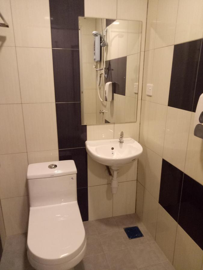 Hotel Sri Bernam Sabak Bernam Kültér fotó