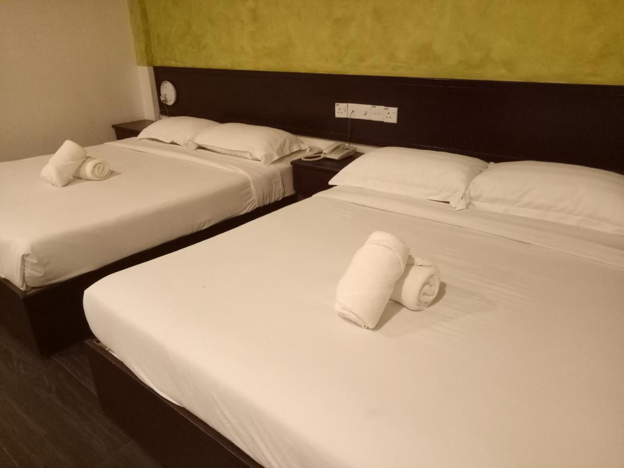 Hotel Sri Bernam Sabak Bernam Kültér fotó