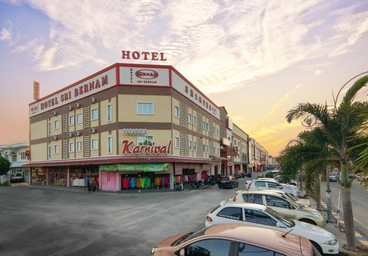 Hotel Sri Bernam Sabak Bernam Kültér fotó