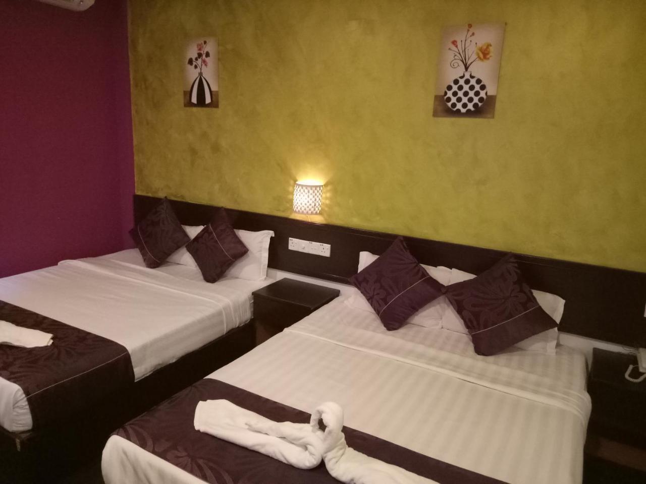 Hotel Sri Bernam Sabak Bernam Kültér fotó